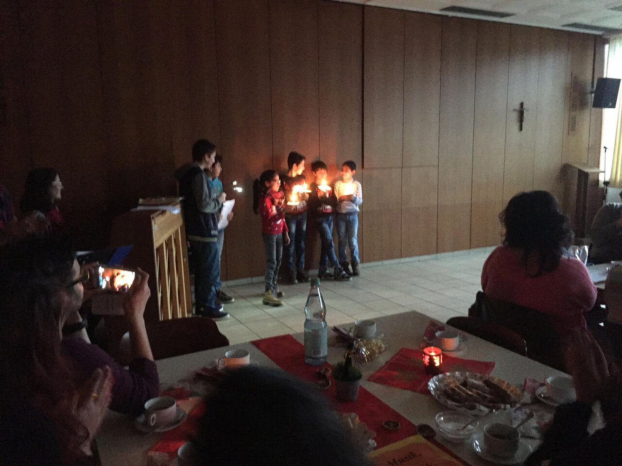 Weihnachtlicher Nachmittag - gemütliche Stunden in friedlicher und stimmungsvoller Runde Image 3