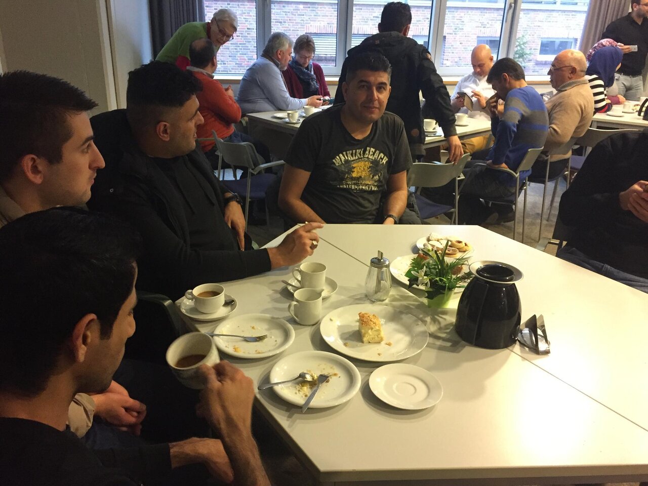 Nachlese in Bildern zum Café der Nationen im Industrie-Mudeum Image 2