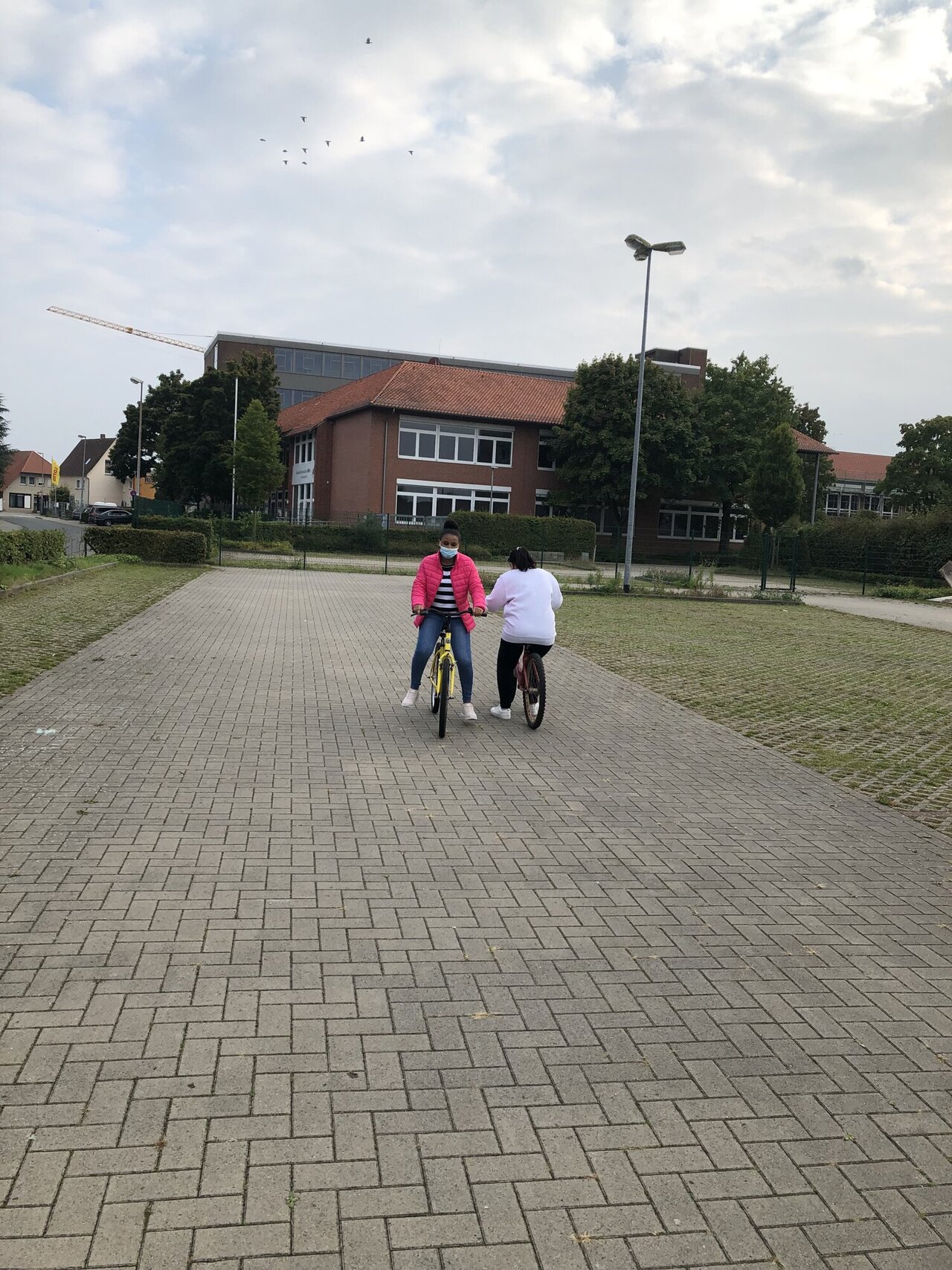 Günter Kröger trainiert Frauen des Int. Frauentreffs Image 2