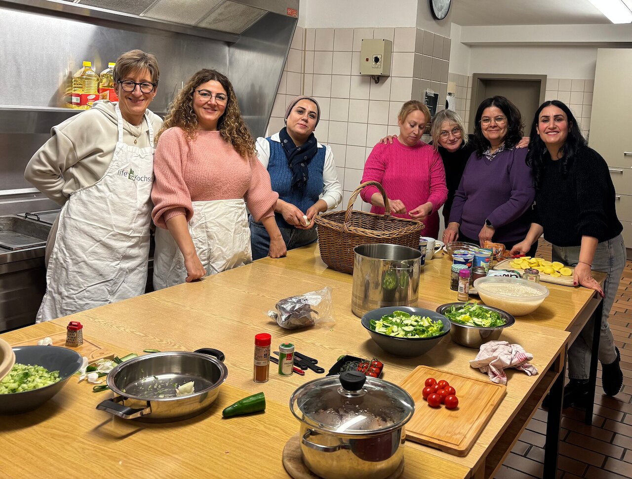 Koch-Event des internationalen Frauentreffs 