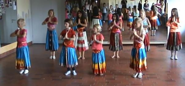 Ferienaktion: Indischer Tanz Image 9