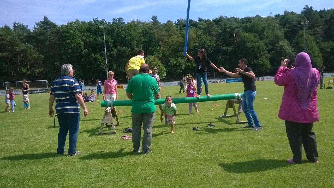 Ferienaktion- Spiel ohne Grenzen Image 5