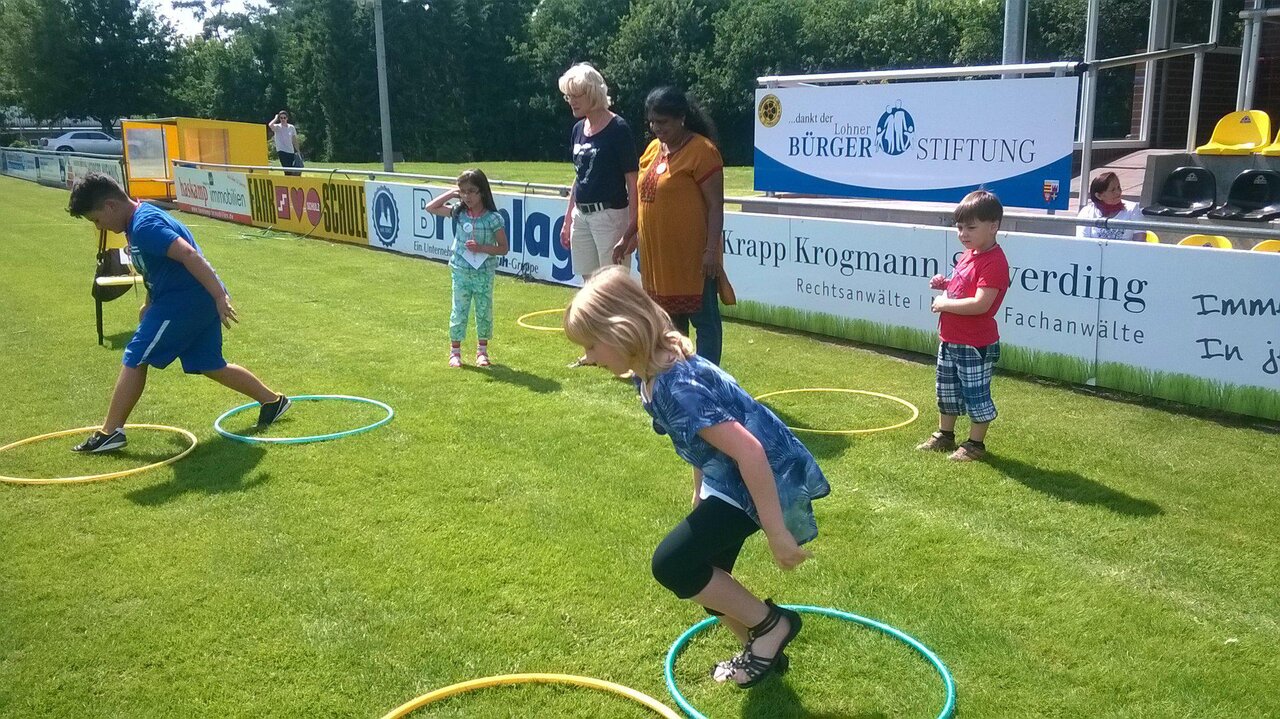 Ferienaktion- Spiel ohne Grenzen Image 6